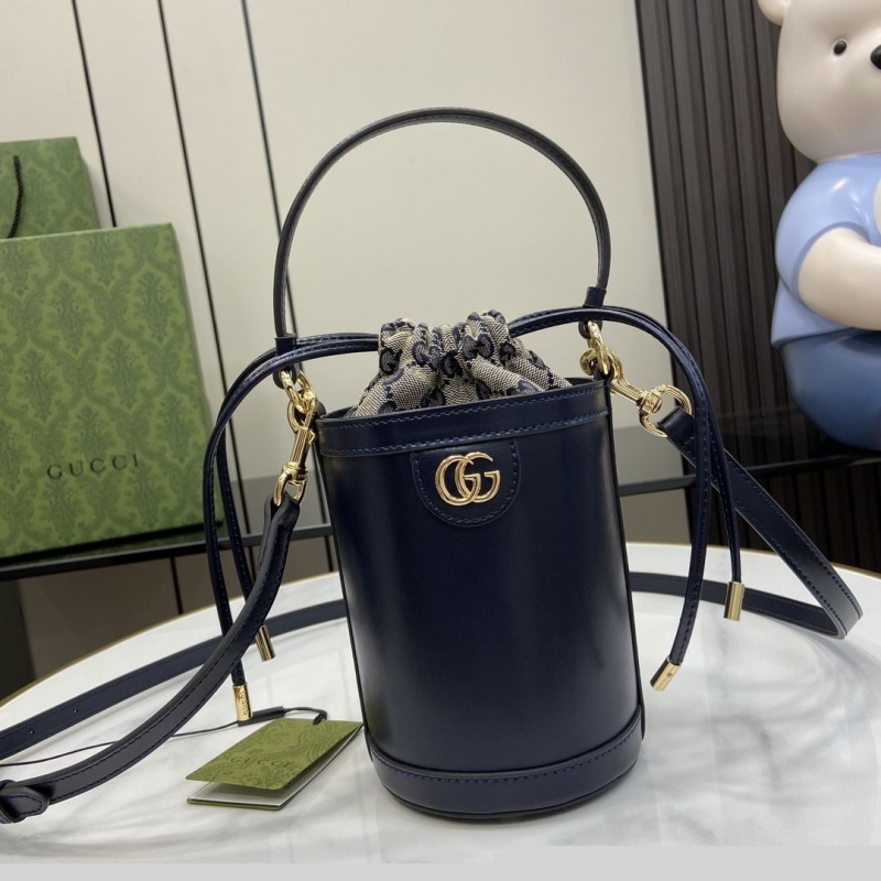 G*u*i bucket bags